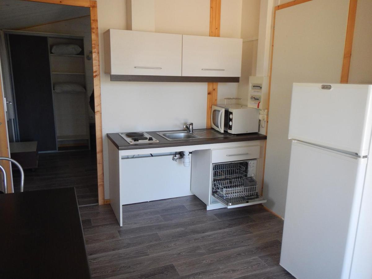 Beynat Cottages Du Lac De Miel מראה חיצוני תמונה